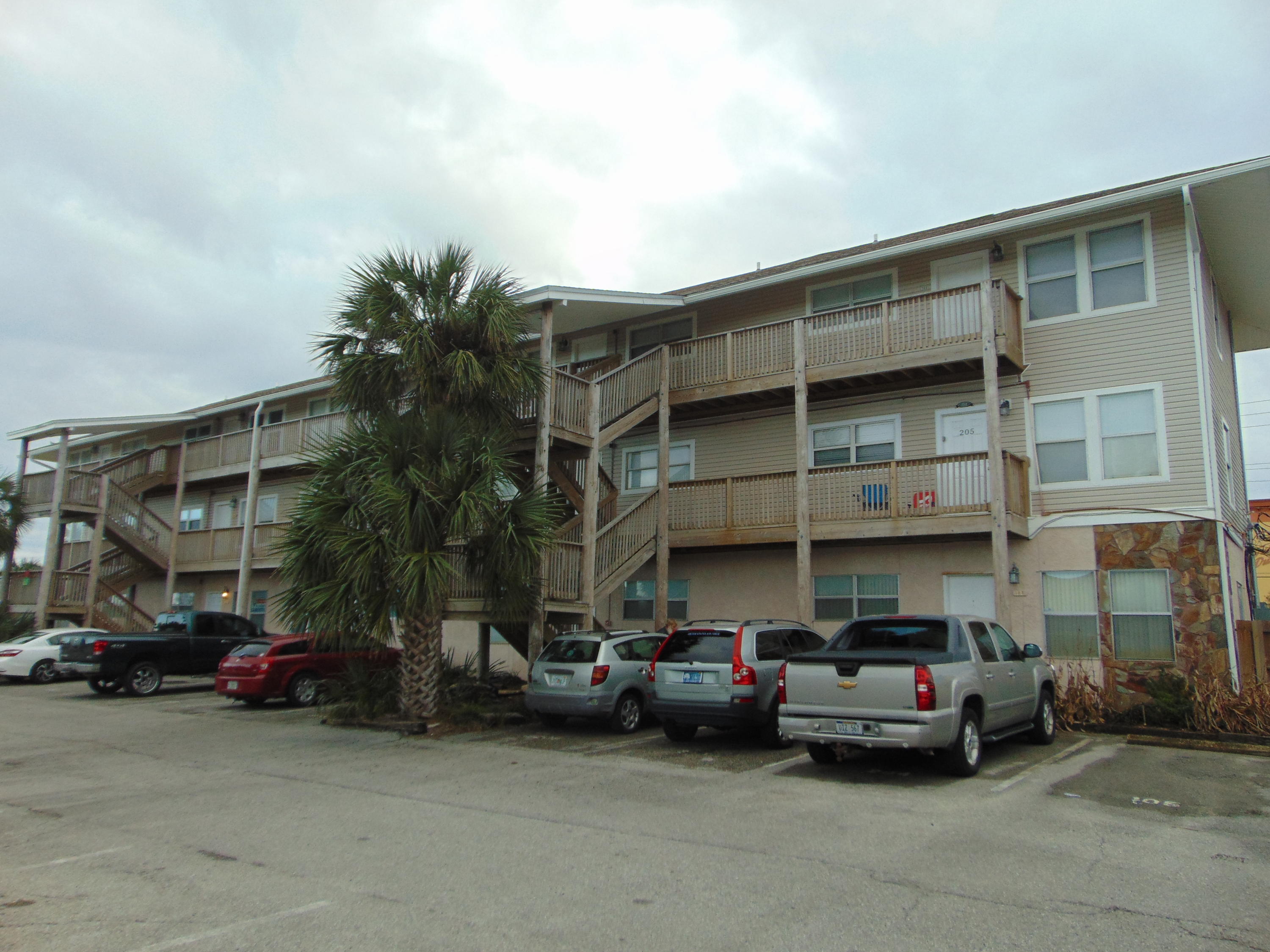 ISLAND GARDENS CONDO - Residential