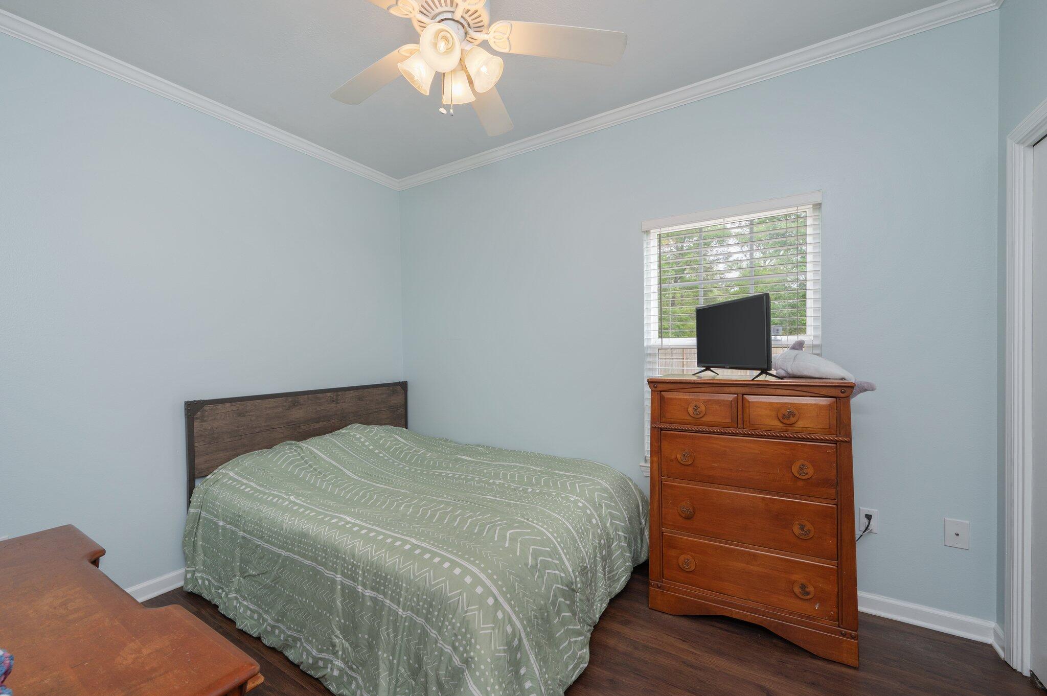 OAKWOOD HILLS UNIT 1 - Residential
