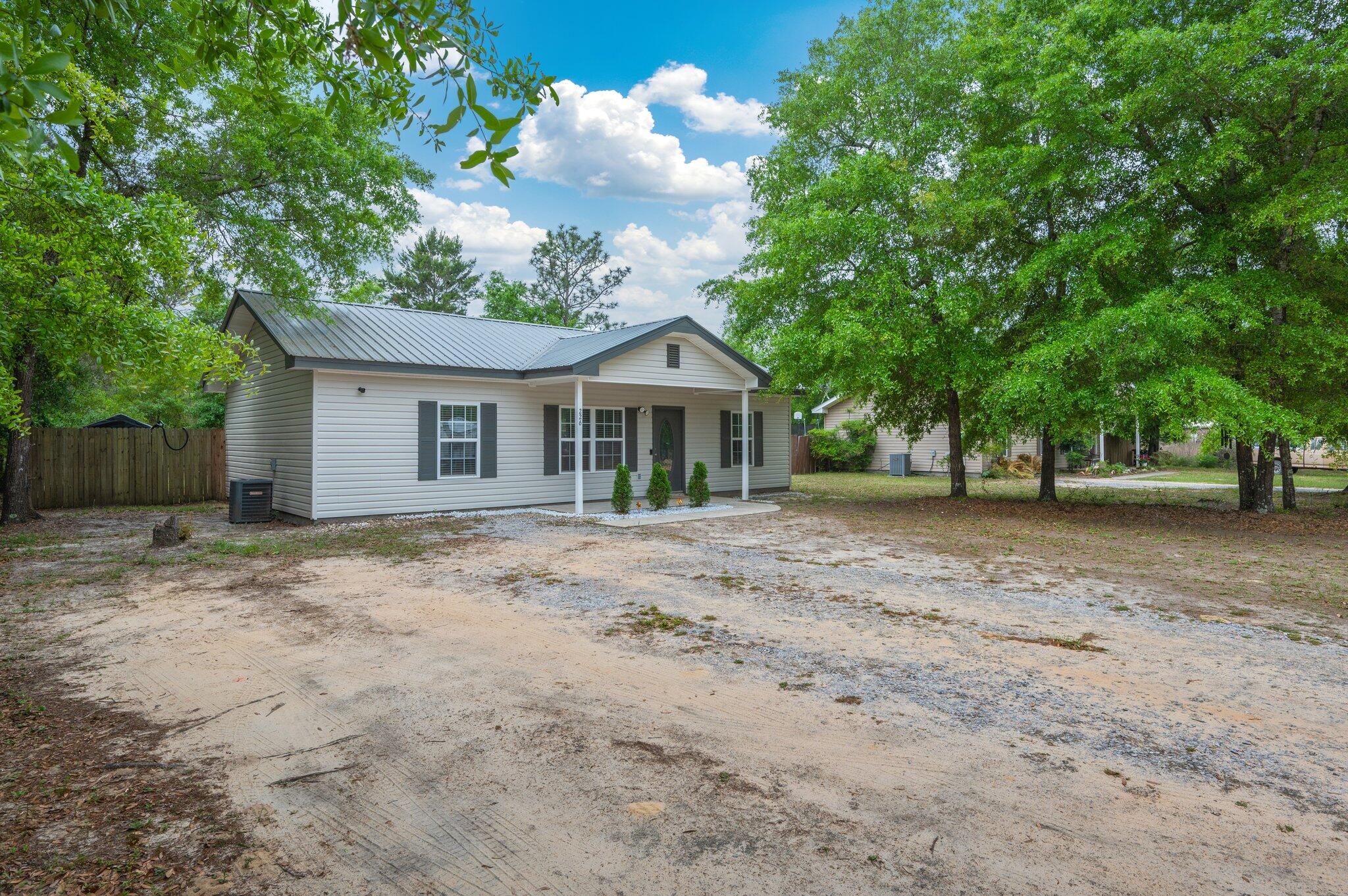 OAKWOOD HILLS UNIT 1 - Residential