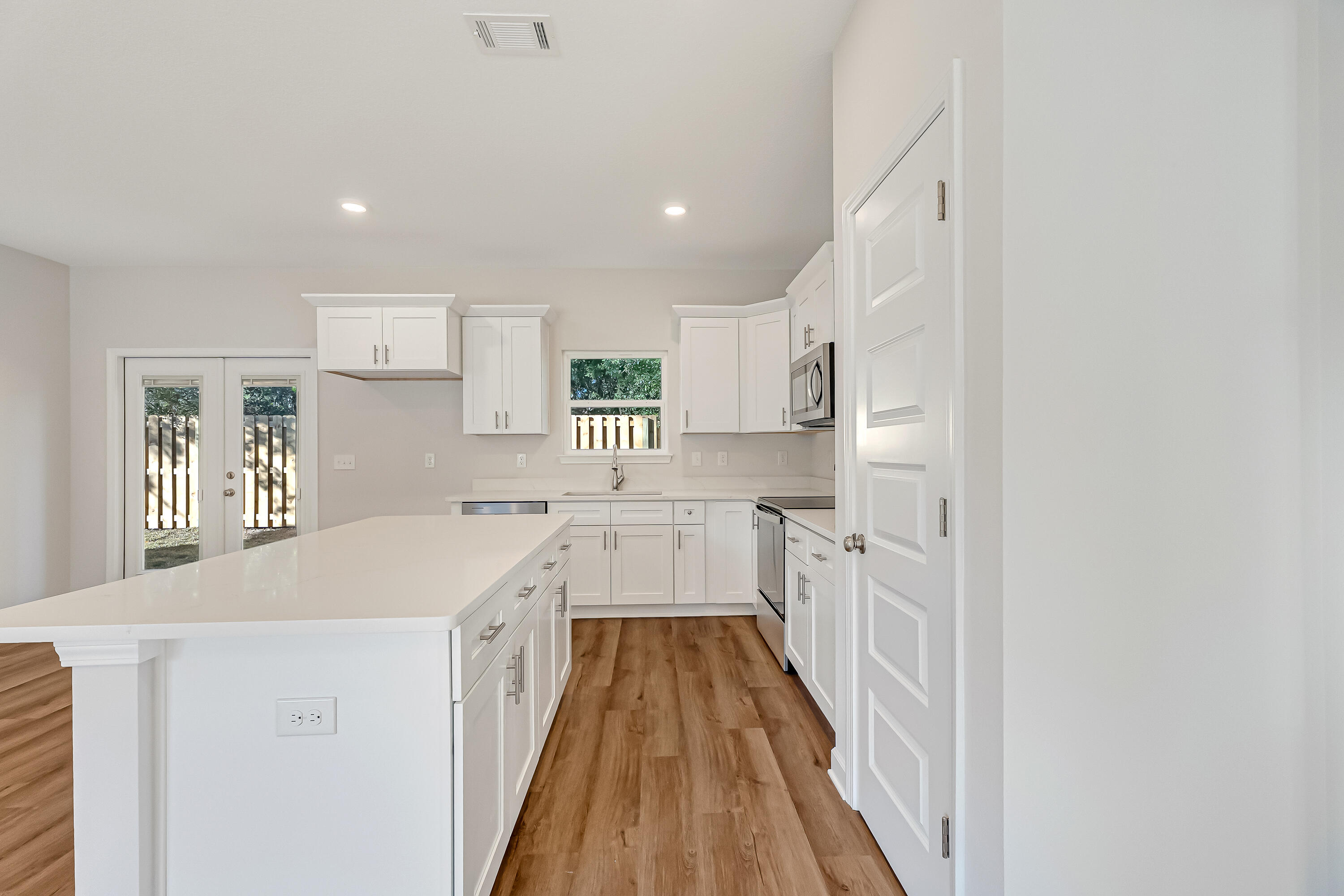 Live Oak Cottages - Residential