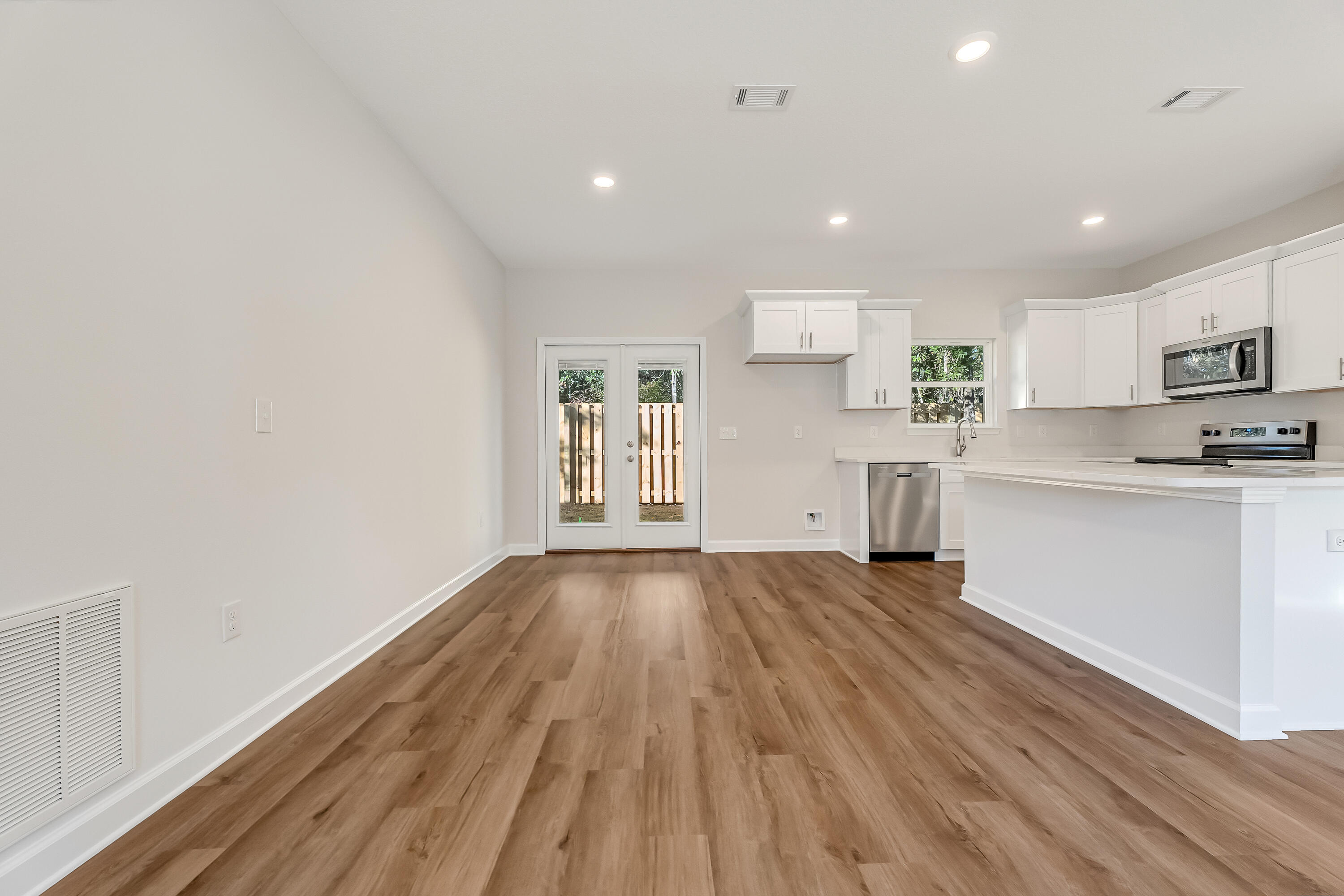 Live Oak Cottages - Residential