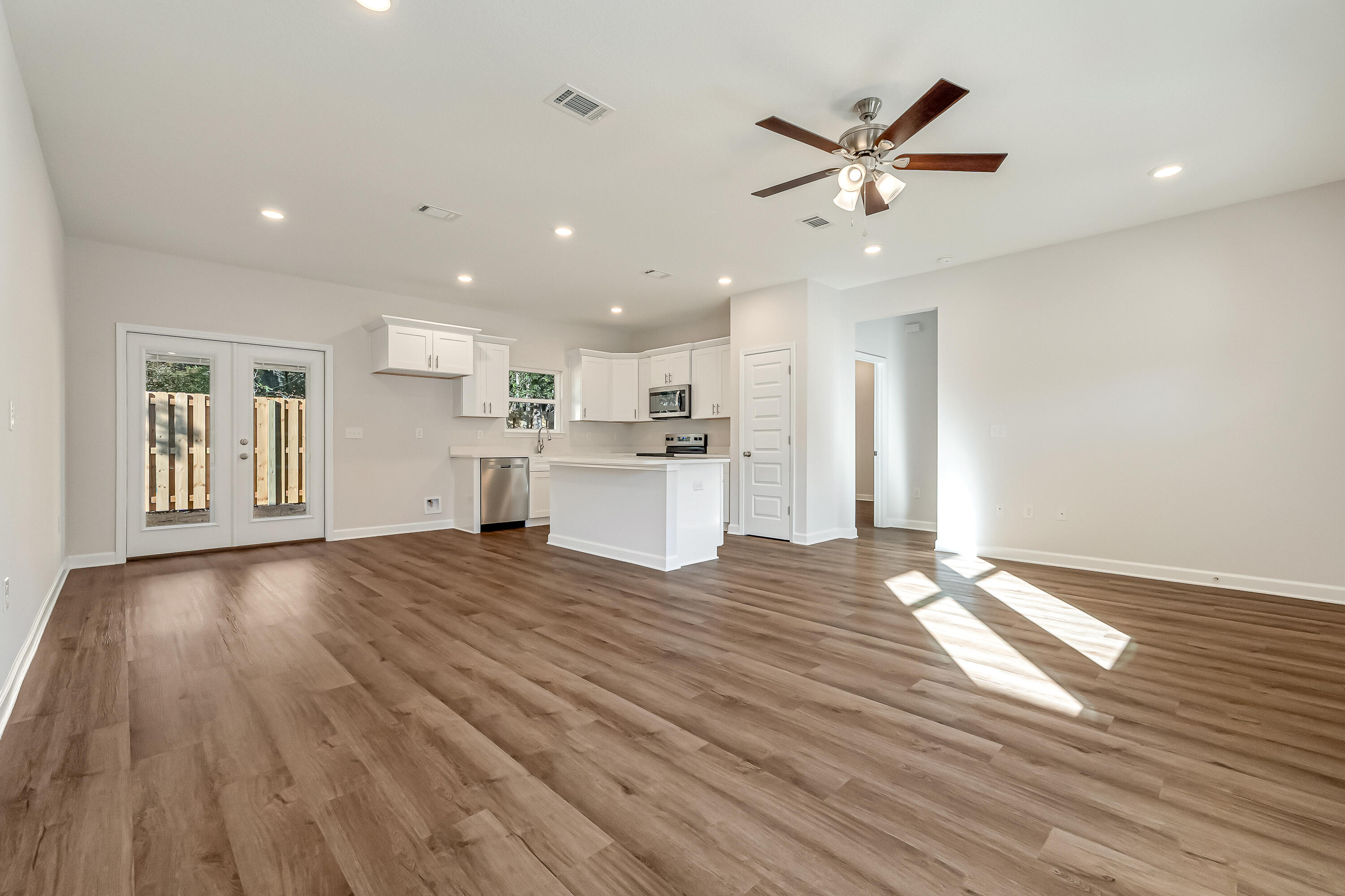 Live Oak Cottages - Residential