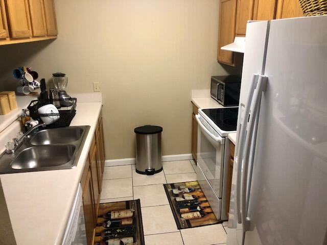 POINTE OF VIEW - Residential