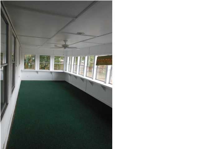 METES & BOUNDS - Residential Lease