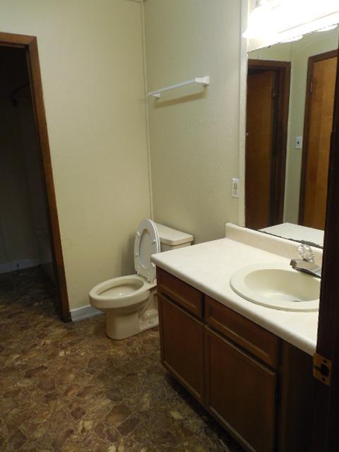 METES & BOUNDS - Residential Lease