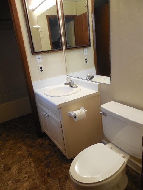 METES & BOUNDS - Residential Lease