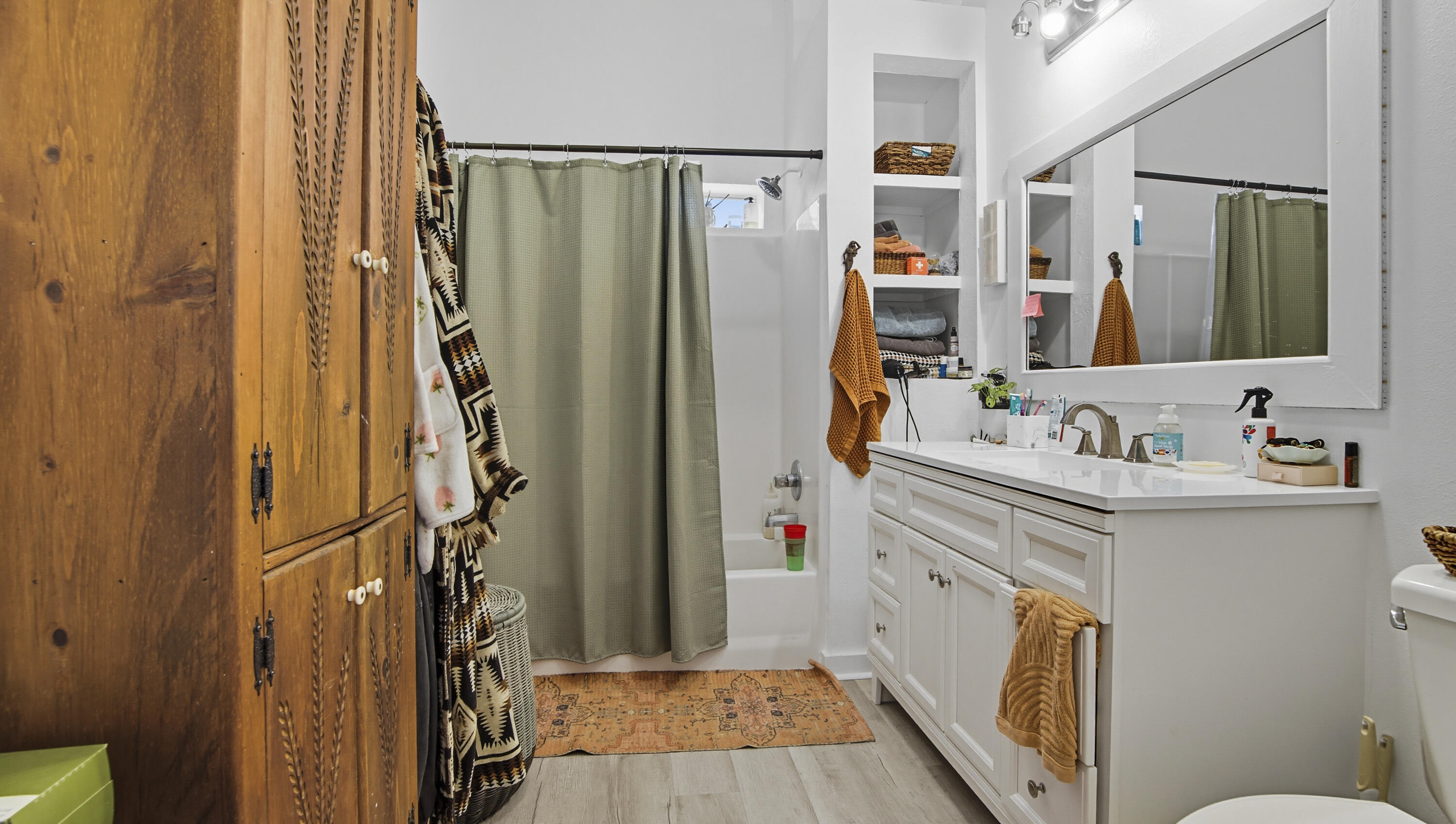 GRAYTON BEACH VILLAGE SQUARE - Residential
