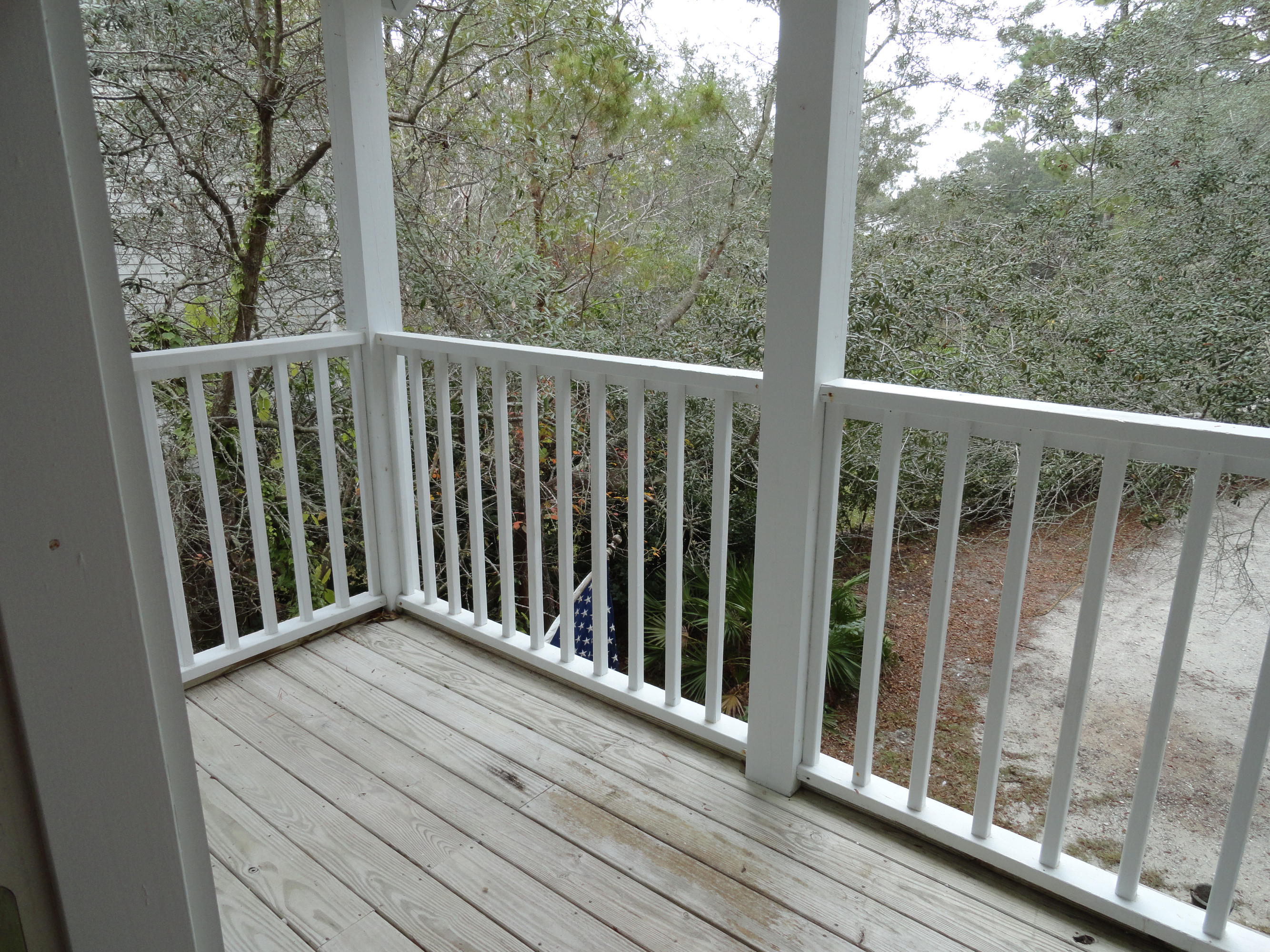 BAY PINE SHORES - Residential