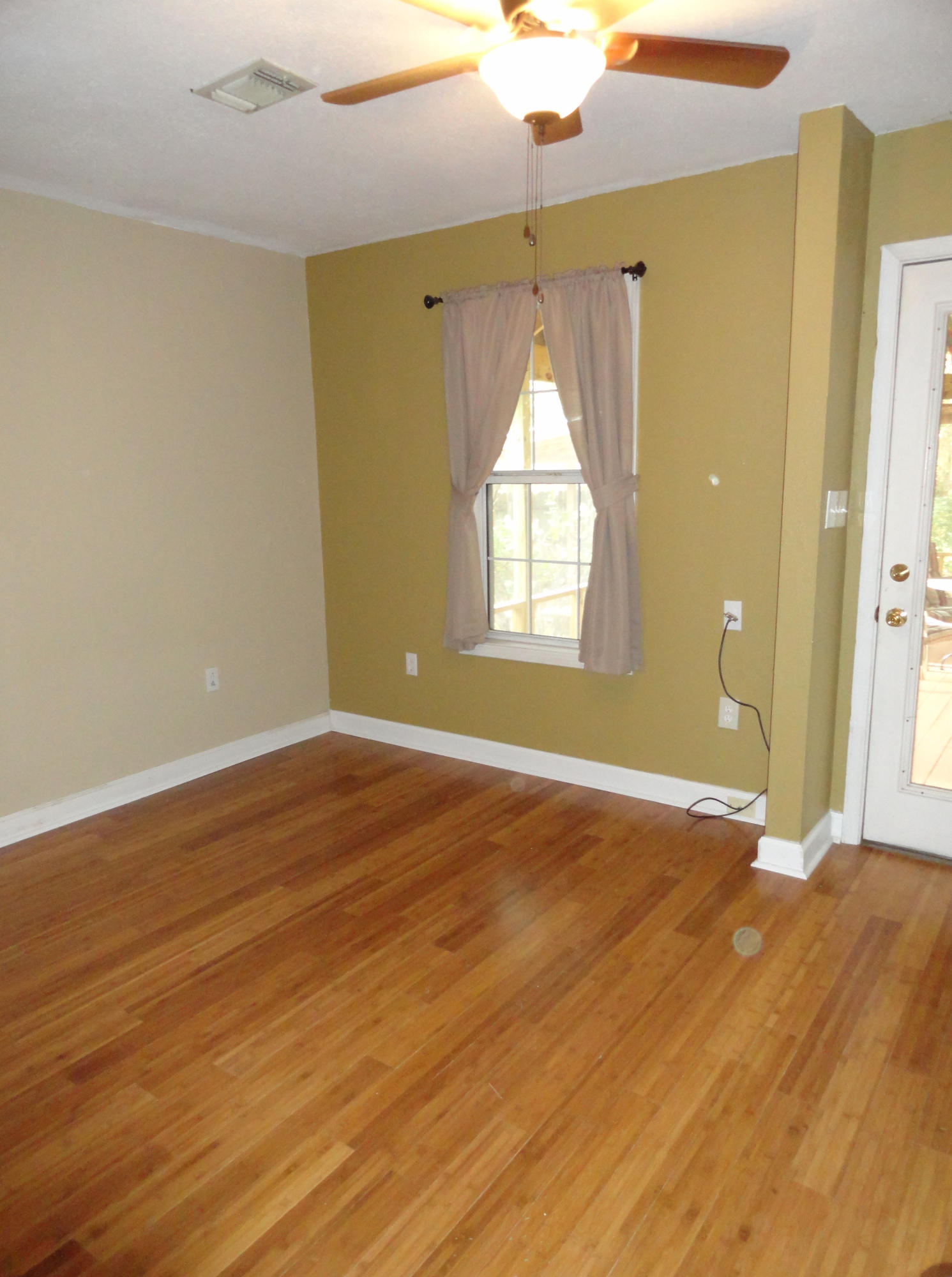 BAY PINE SHORES - Residential