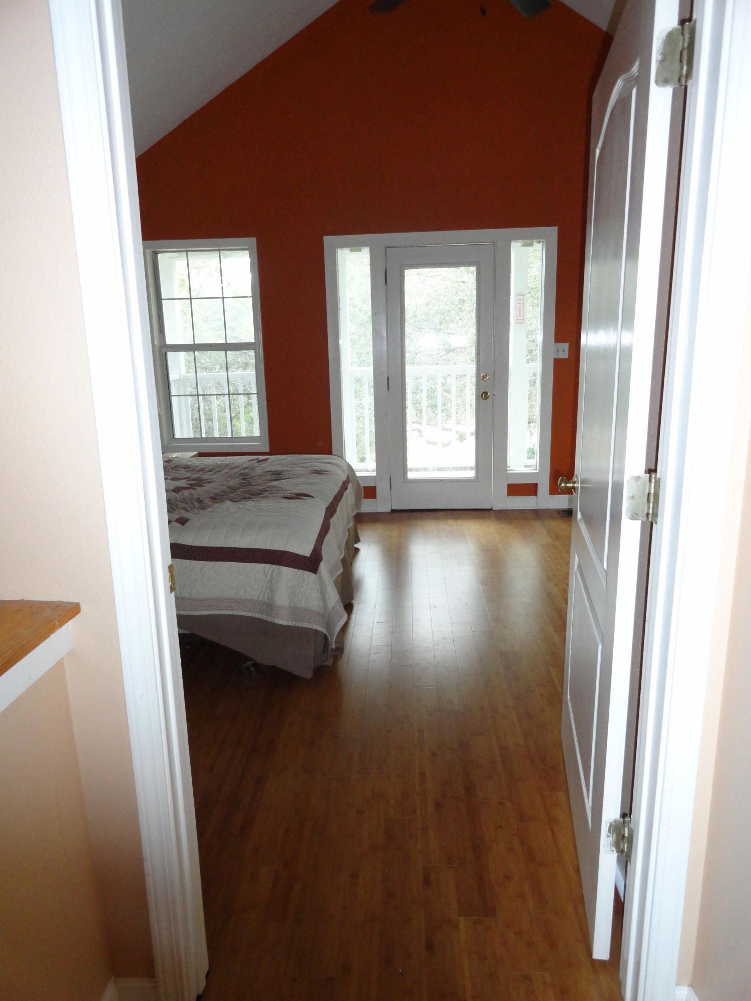 BAY PINE SHORES - Residential