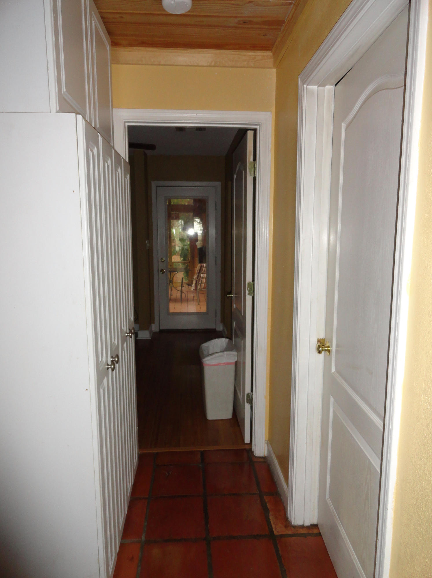 BAY PINE SHORES - Residential