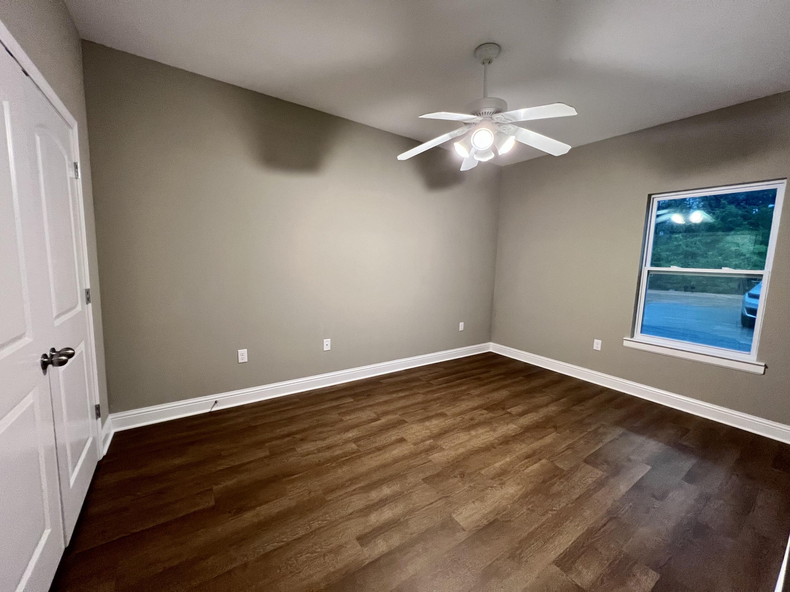 OAKWOOD HILL - Residential