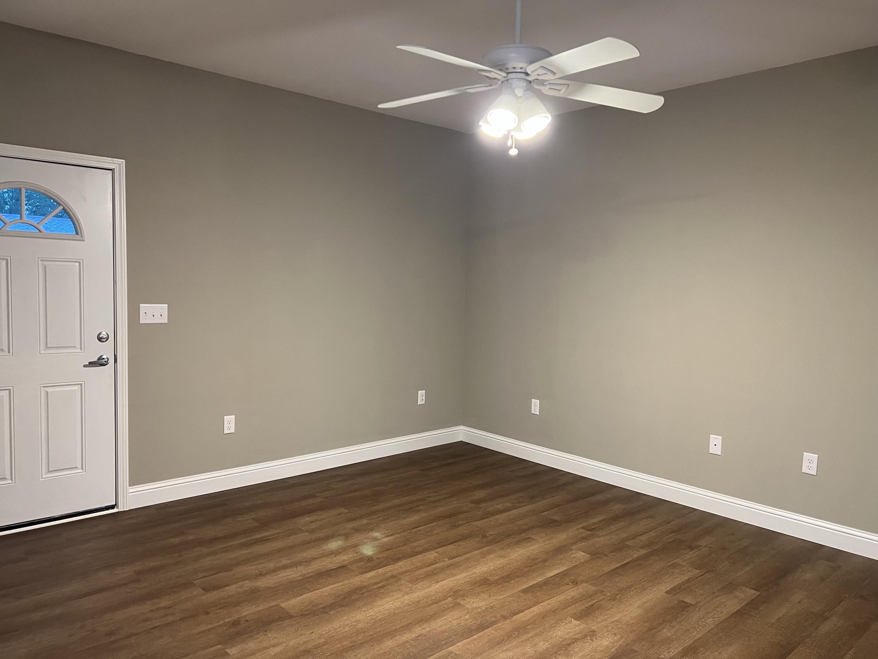 OAKWOOD HILL - Residential