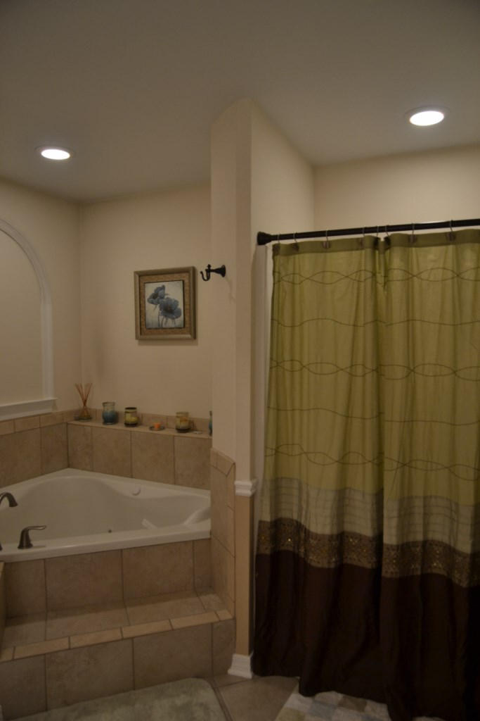 PINEY WOODS EST - Residential