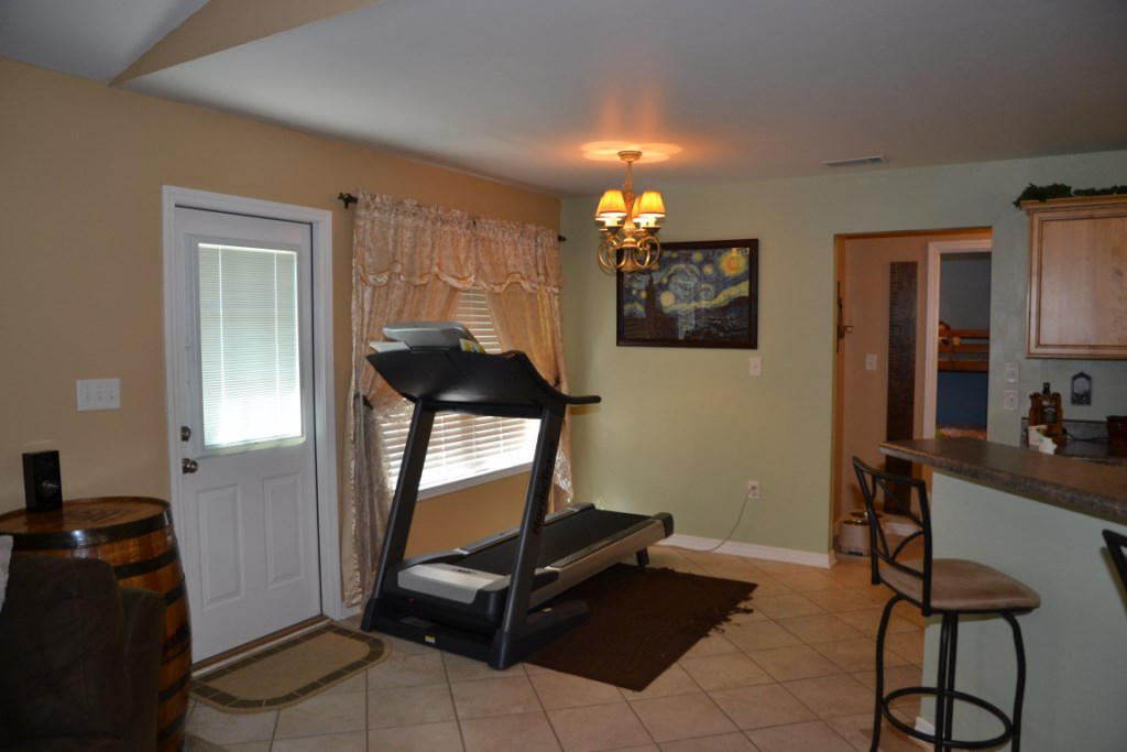 PINEY WOODS EST - Residential