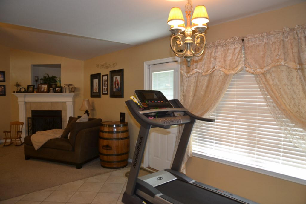 PINEY WOODS EST - Residential