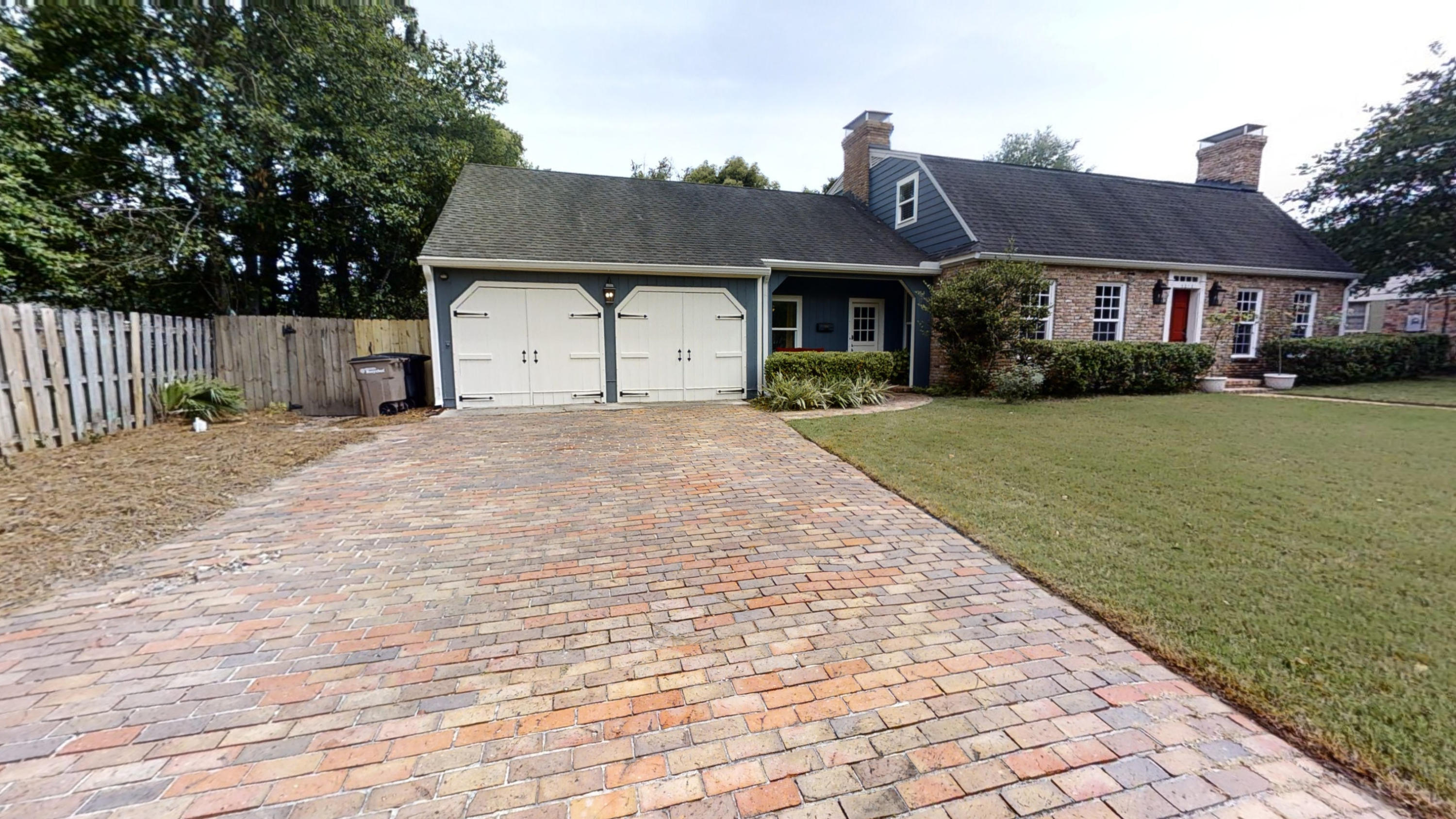 BLANDFORD PLACE - Residential