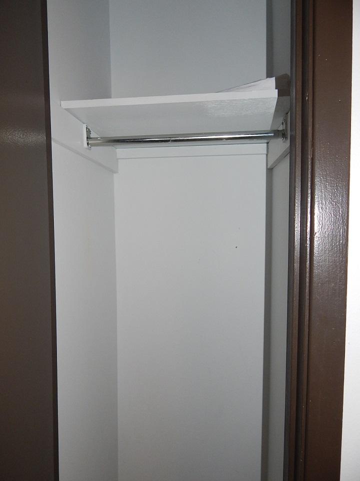 COUNTRY OAKS EST - Residential