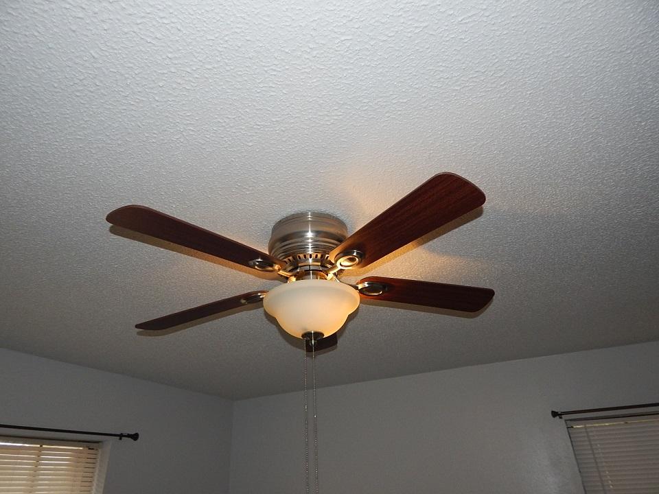 COUNTRY OAKS EST - Residential