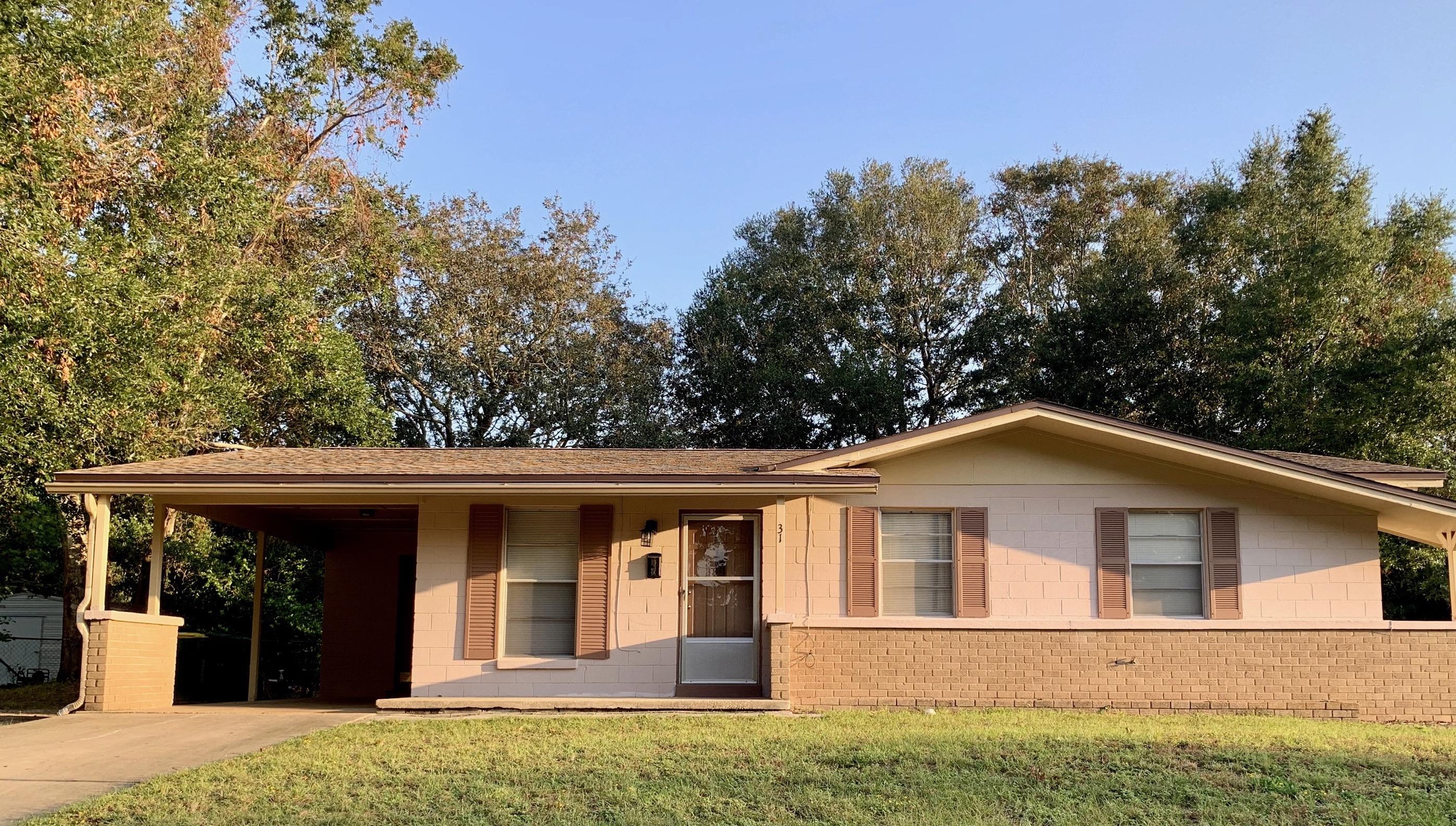 MARY ESTHER HEIGHTS - Residential