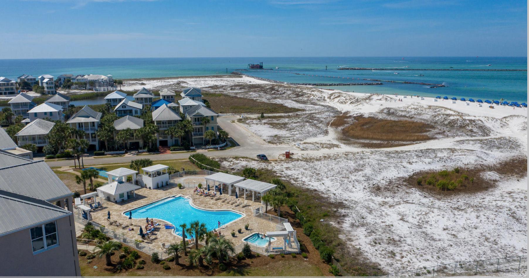 MAGNOLIA HOUSE (DESTIN POINTE) - Residential