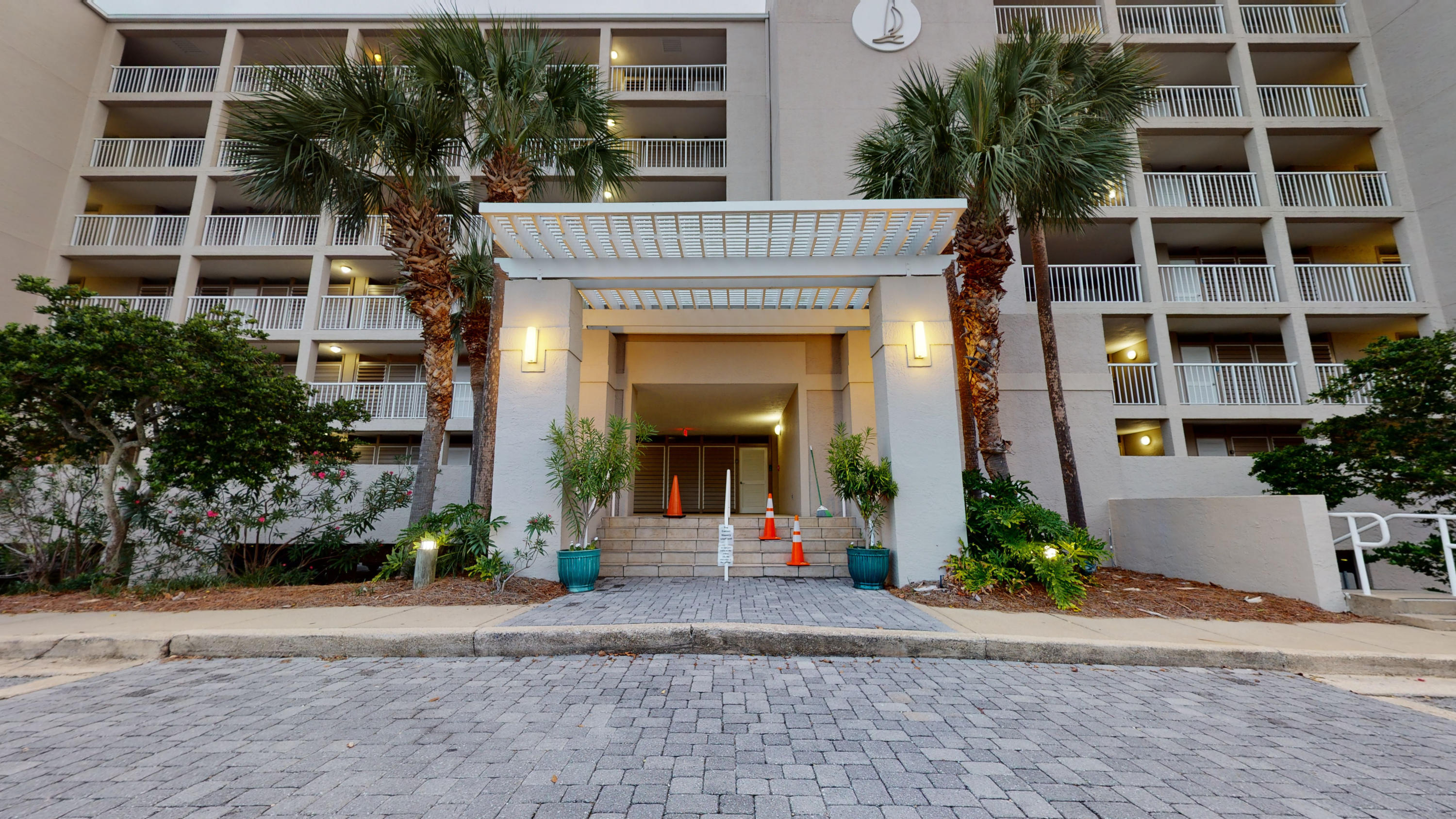 MAGNOLIA HOUSE (DESTIN POINTE) - Residential