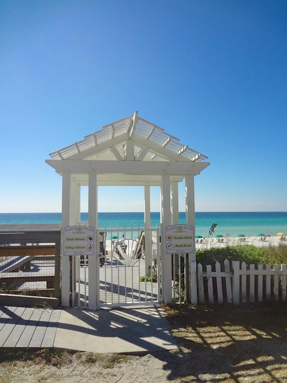 PARADISE RETREAT - Residential