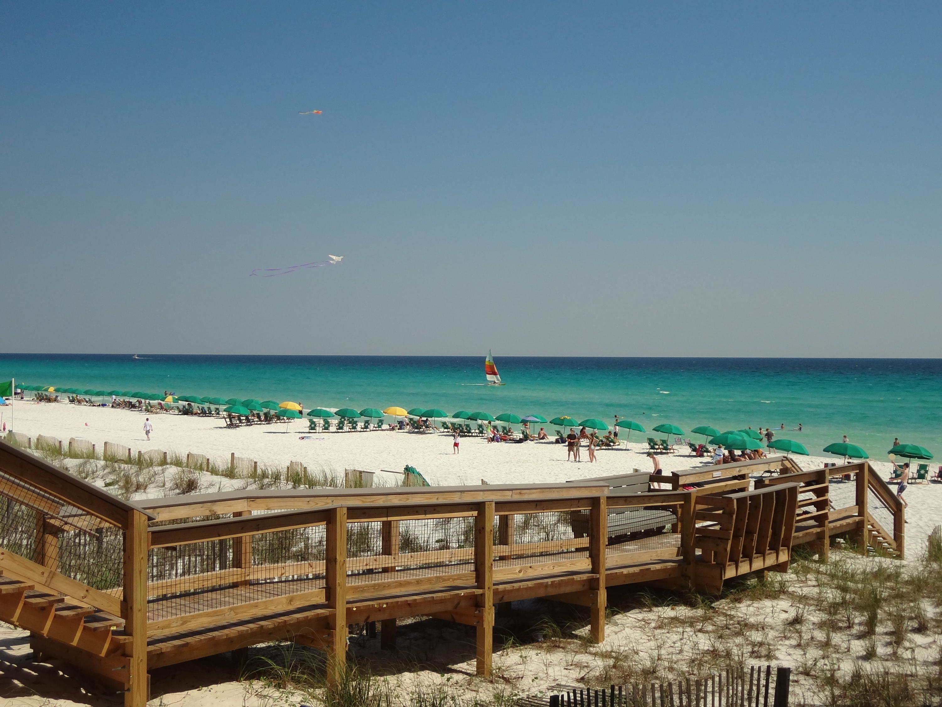 PARADISE RETREAT - Residential