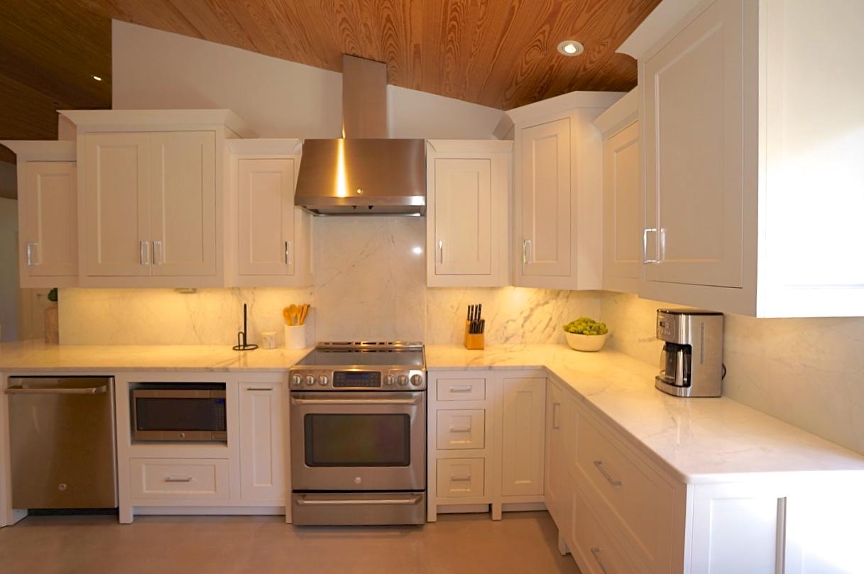 PARADISE RETREAT - Residential