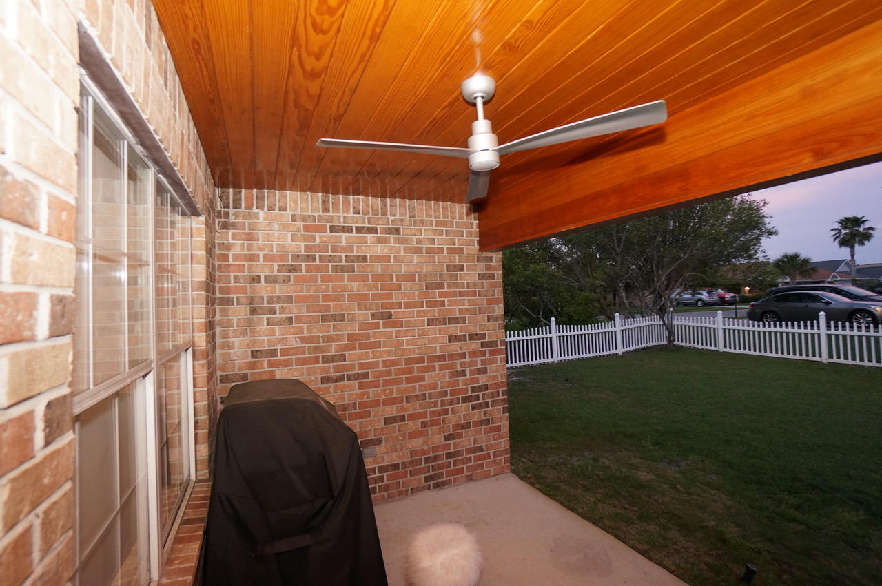 PARADISE RETREAT - Residential