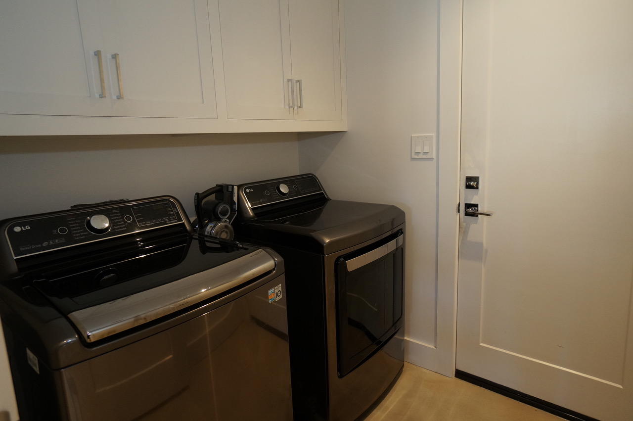 PARADISE RETREAT - Residential