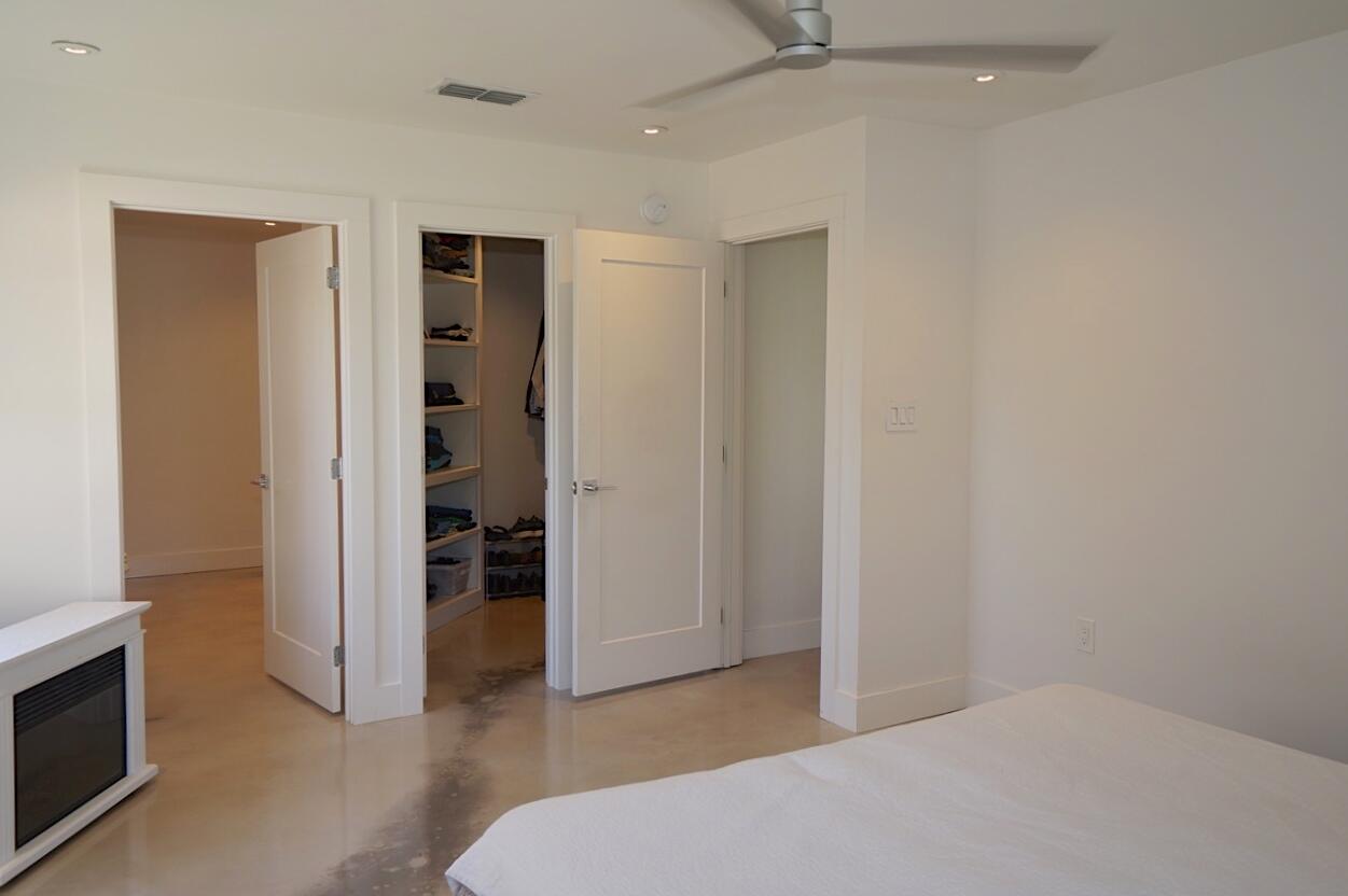 PARADISE RETREAT - Residential