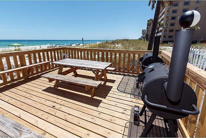 EMERALD ISLE - Residential