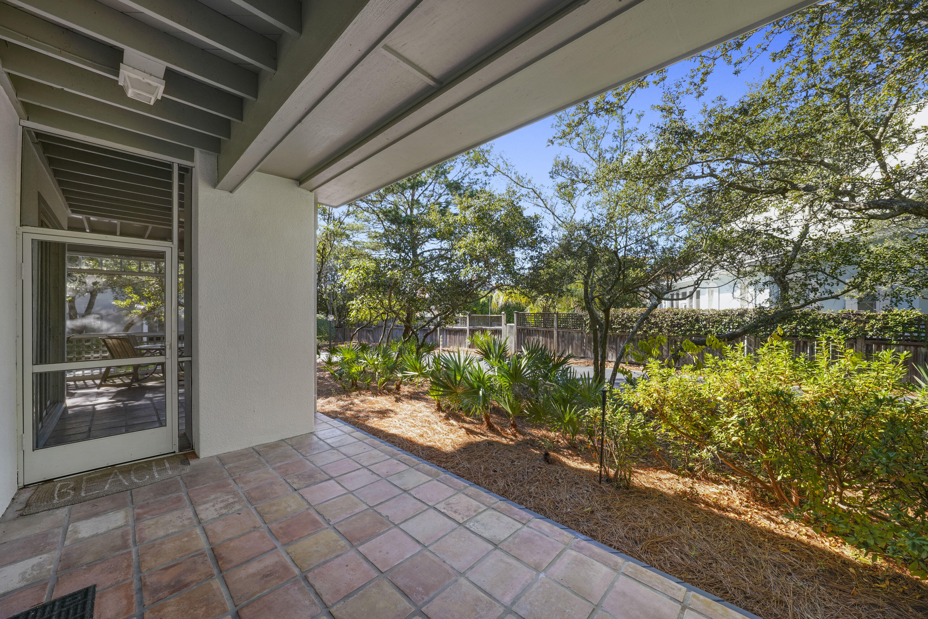 HIDDEN DUNES BEACH VILLAS - Residential