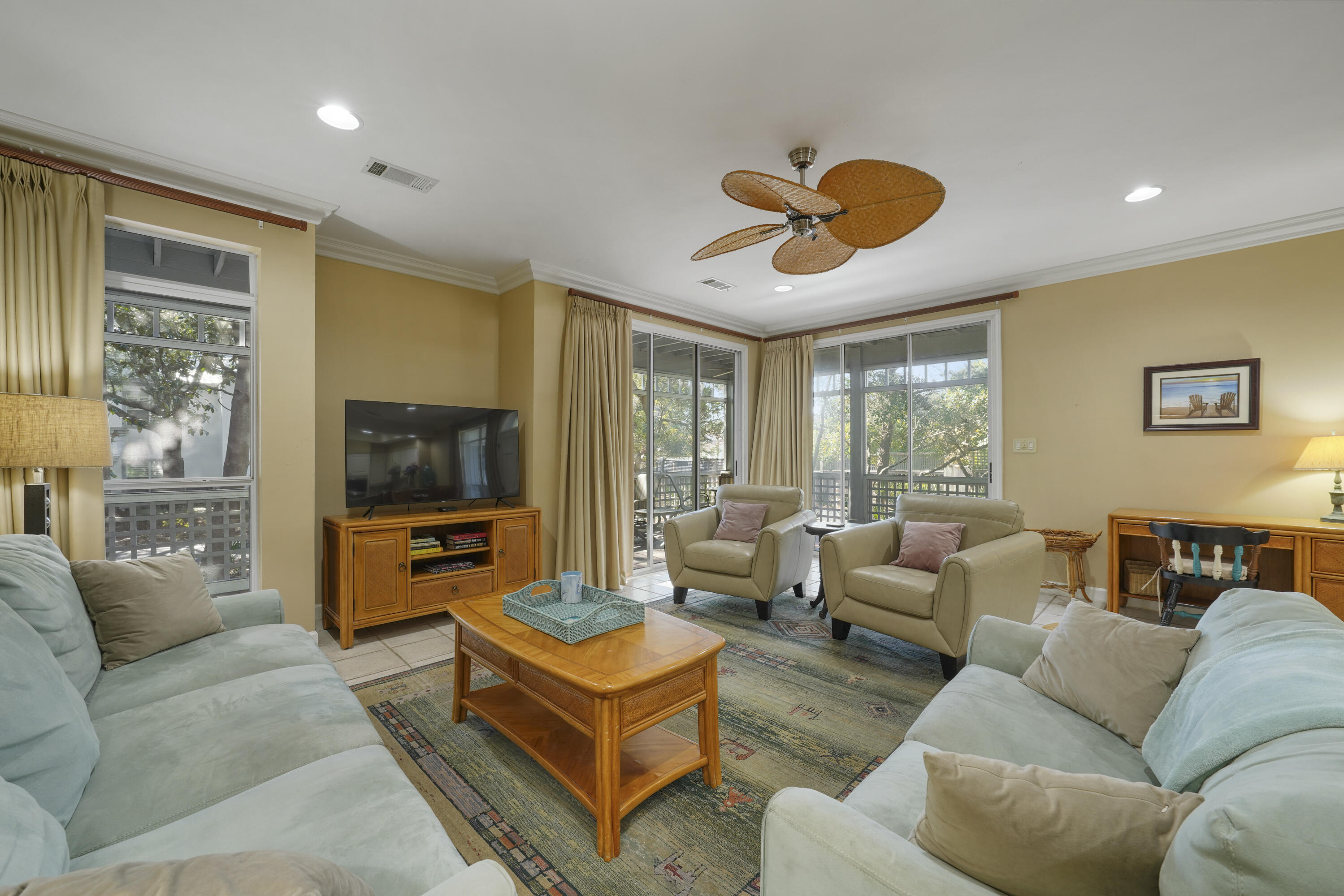 HIDDEN DUNES BEACH VILLAS - Residential
