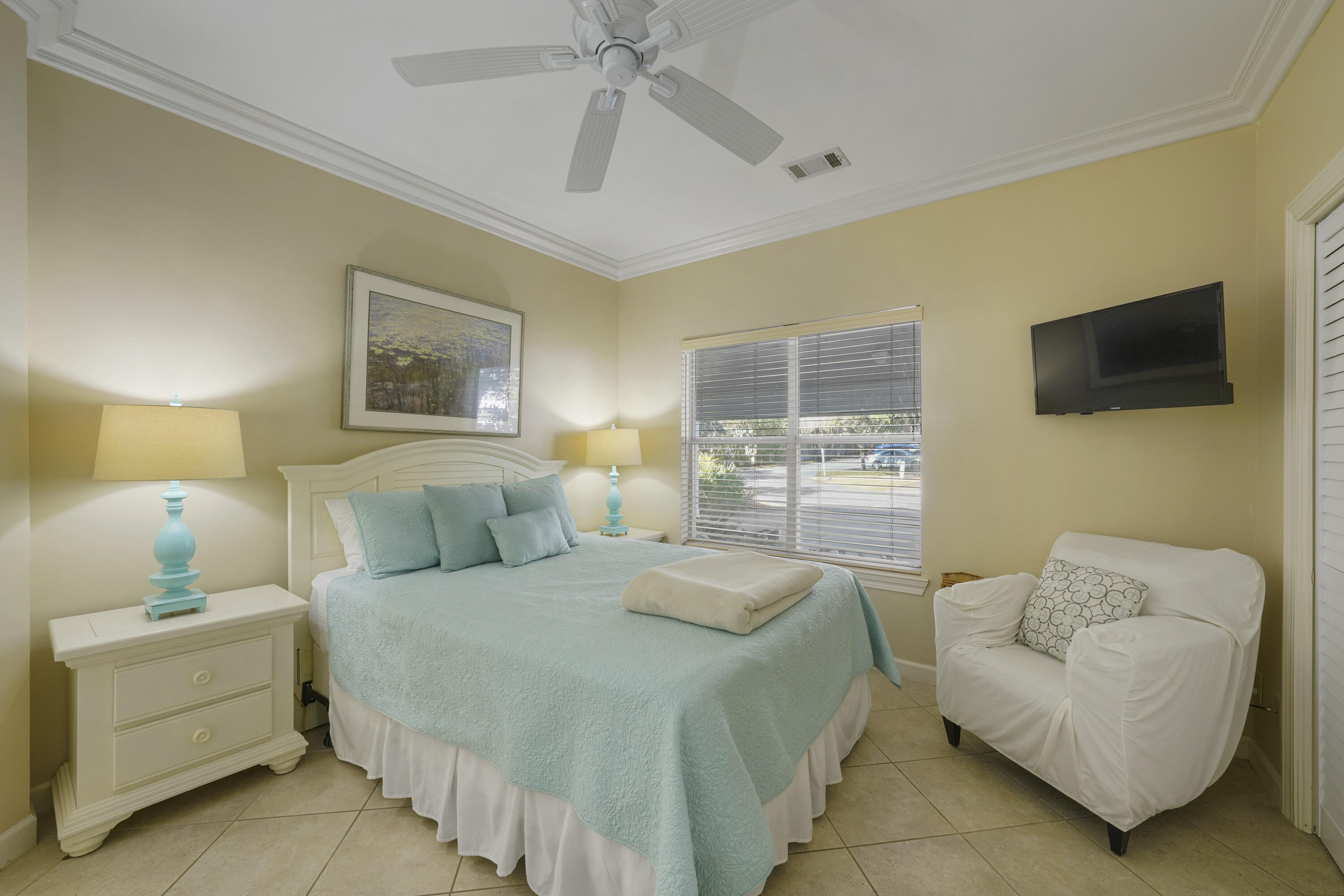 HIDDEN DUNES BEACH VILLAS - Residential