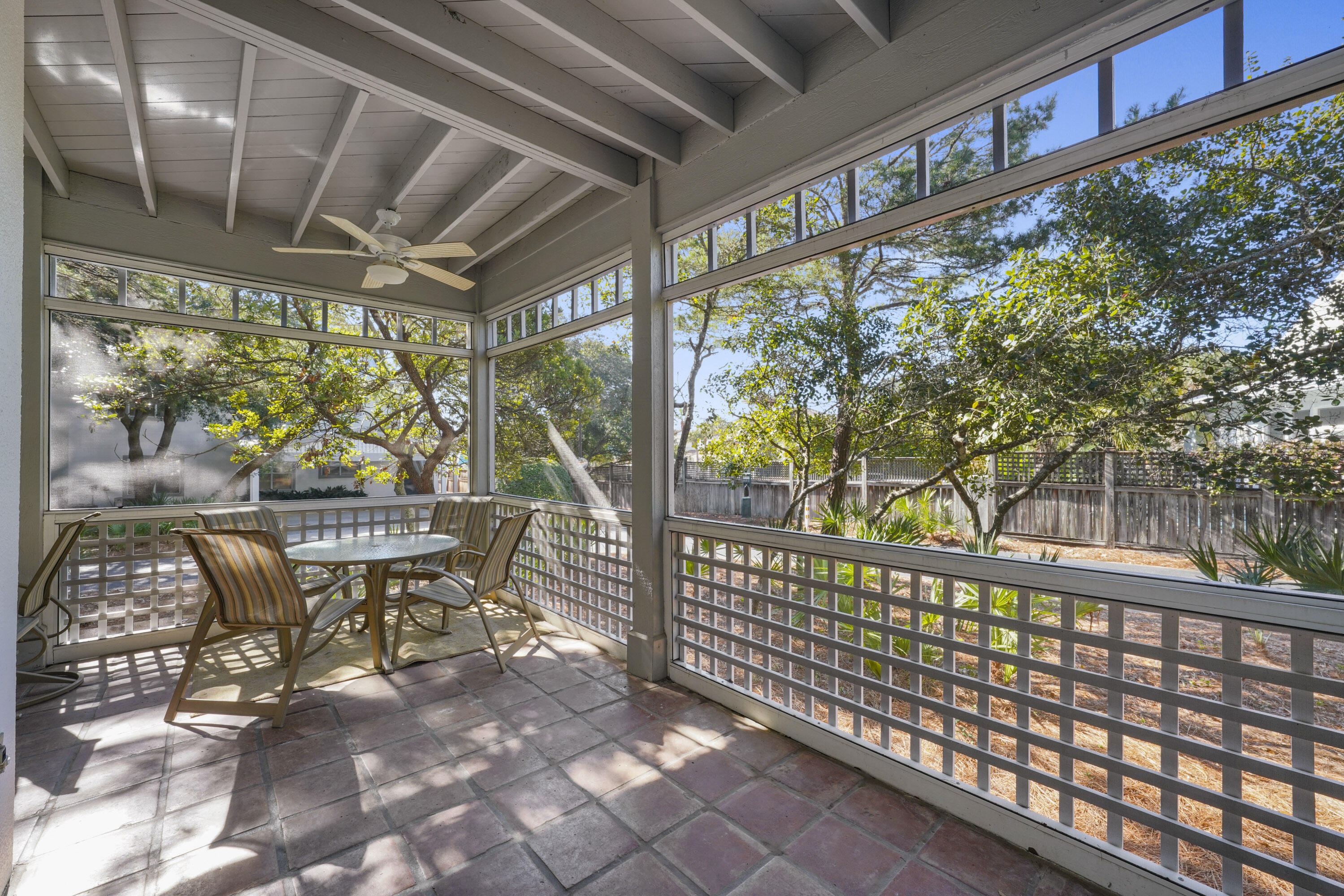 HIDDEN DUNES BEACH VILLAS - Residential