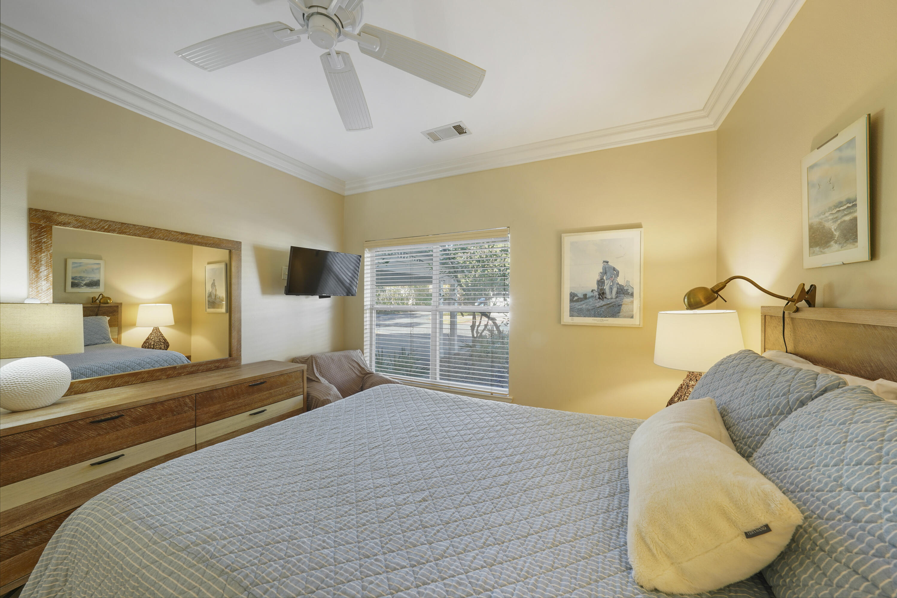 HIDDEN DUNES BEACH VILLAS - Residential