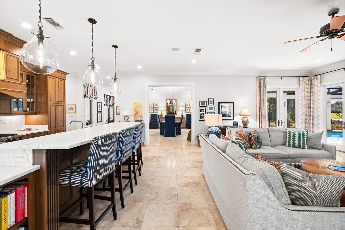 ISLAND GREEN - Residential