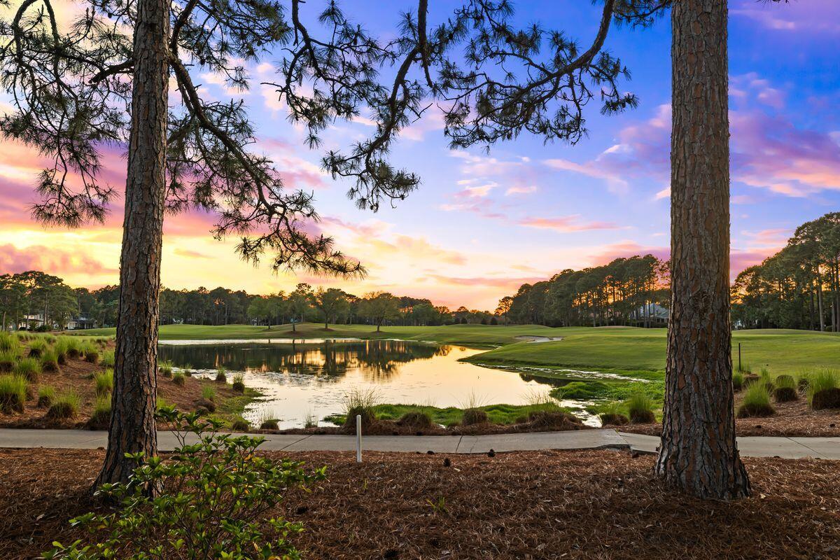 ISLAND GREEN - Residential