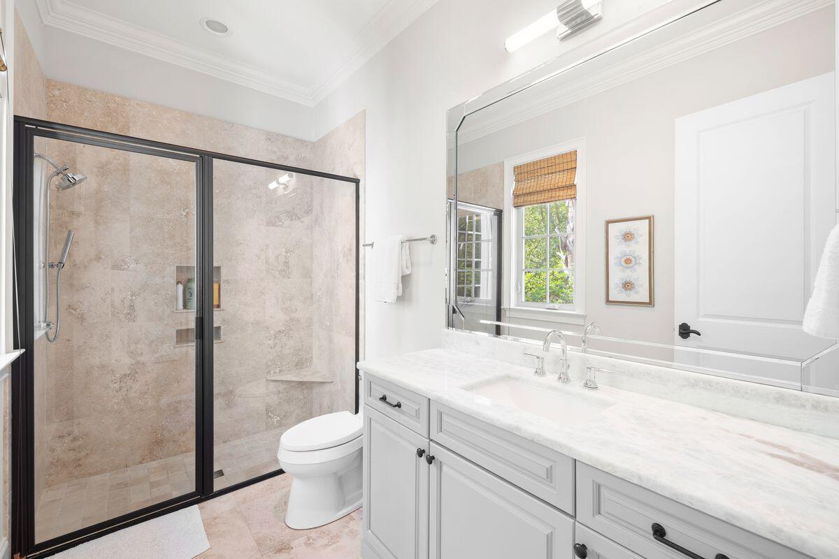 ISLAND GREEN - Residential