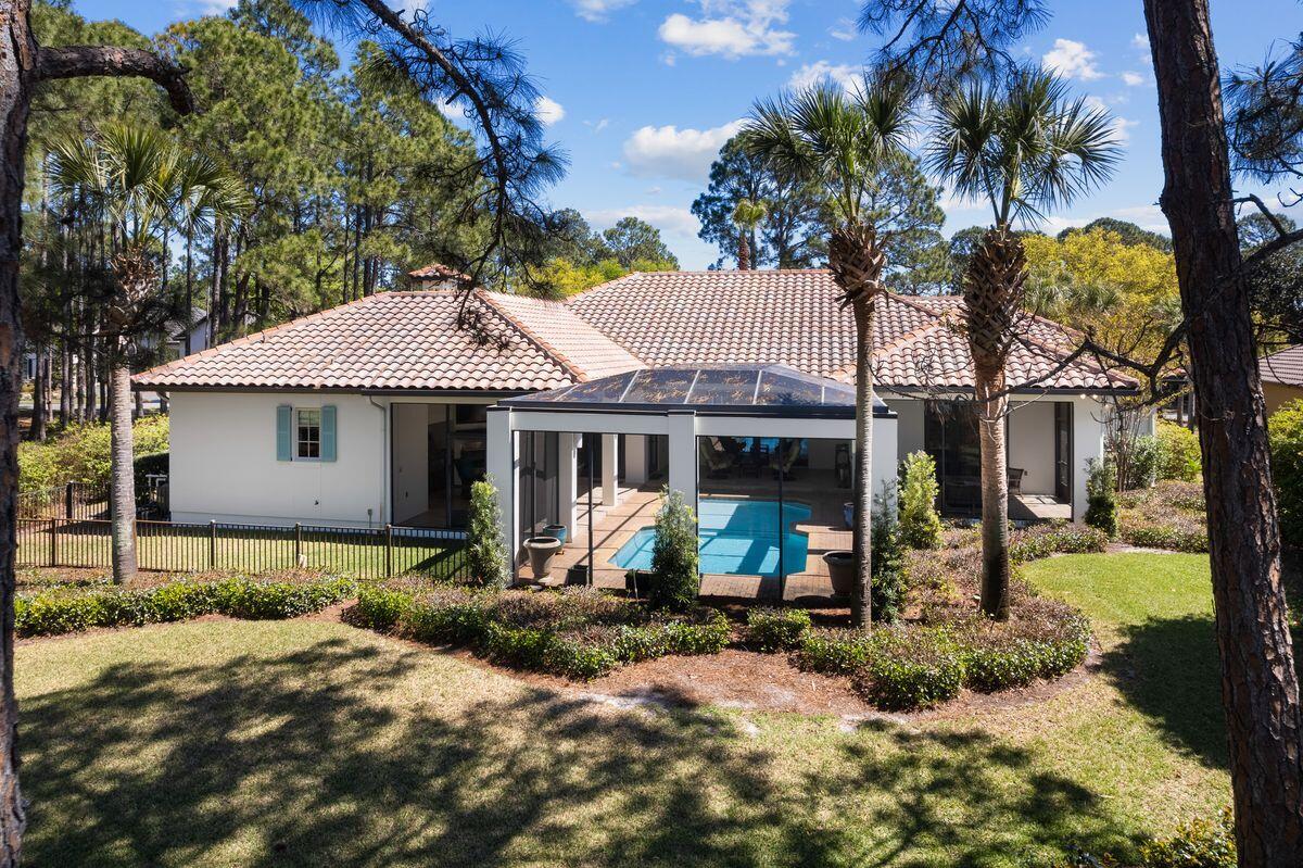 ISLAND GREEN - Residential