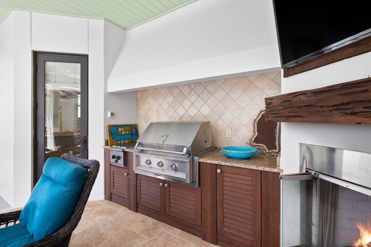 ISLAND GREEN - Residential