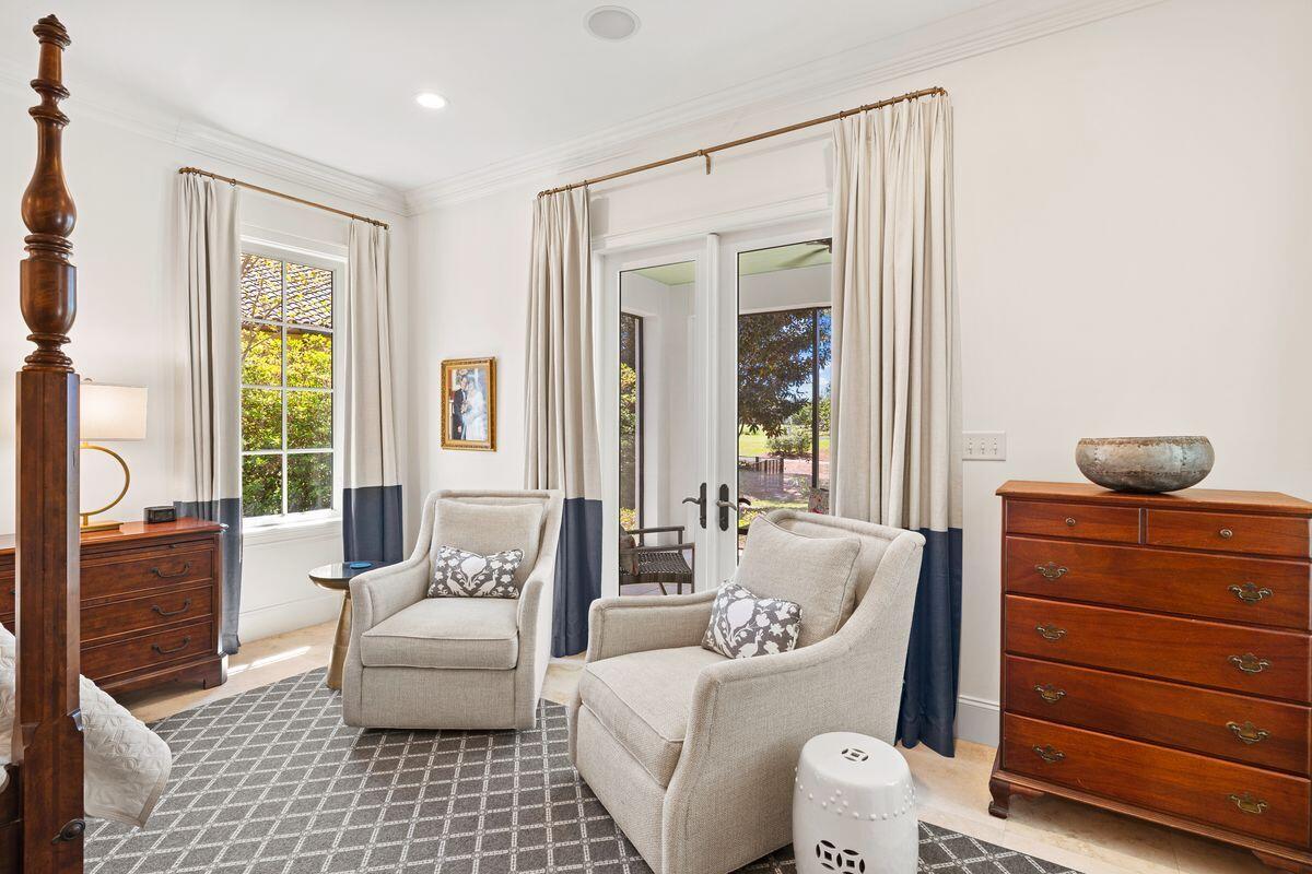 ISLAND GREEN - Residential