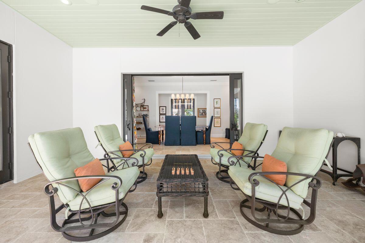 ISLAND GREEN - Residential