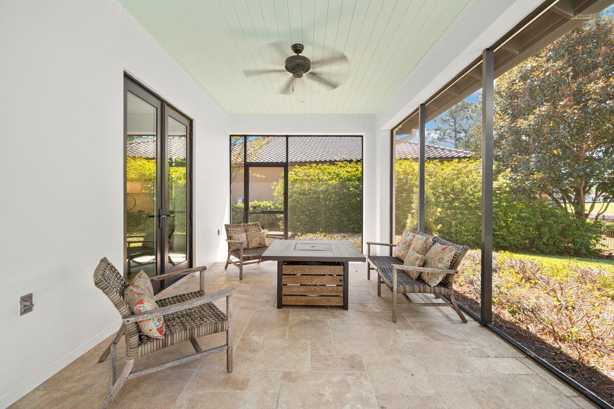 ISLAND GREEN - Residential