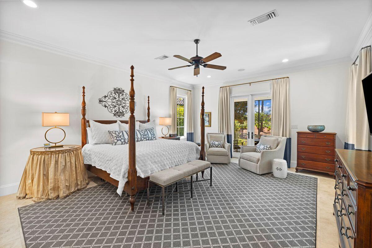 ISLAND GREEN - Residential