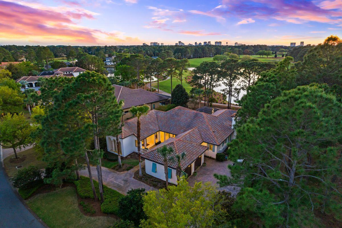 ISLAND GREEN - Residential