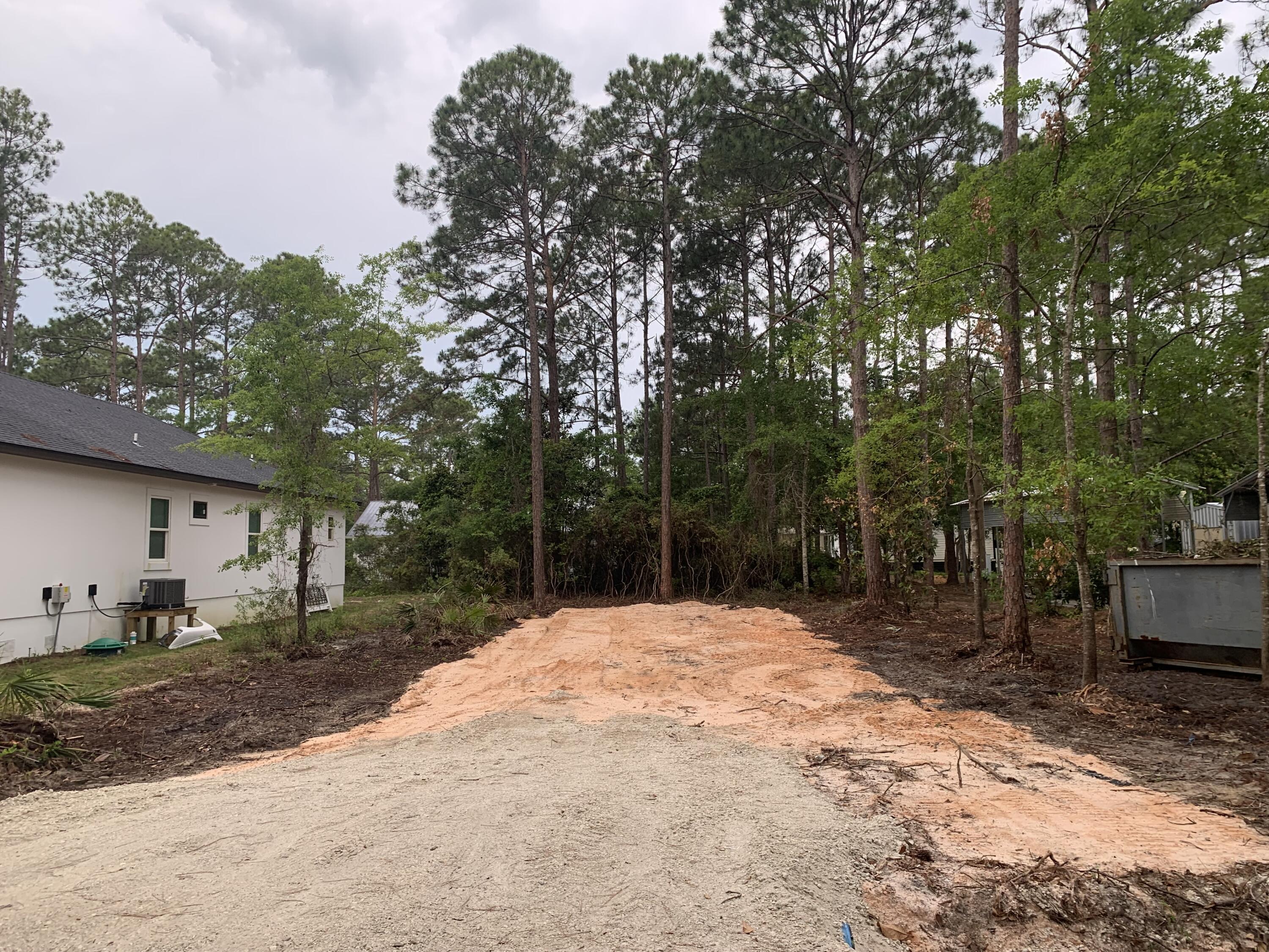 TOWN OF SANTA ROSA - Land