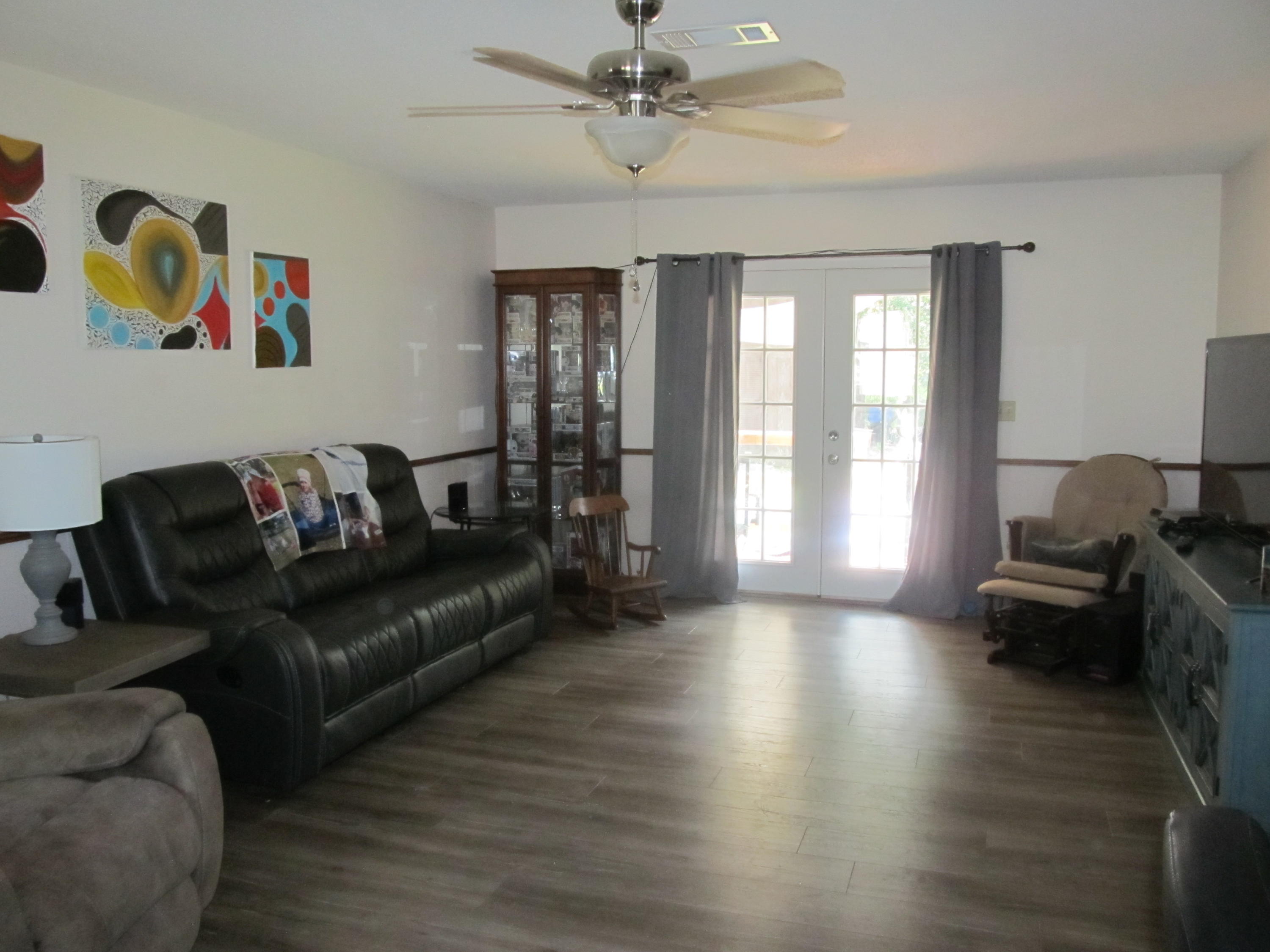 OAKDALE MINI FARMS RESUB BLK 18 - Residential
